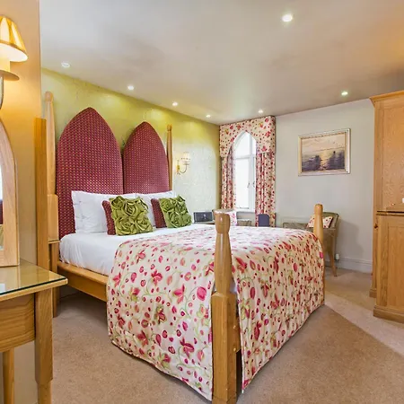 Cedar Manor Летний дом