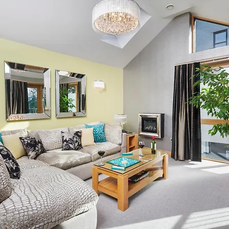 Εξοχικό σπίτι Cedar Manor Windermere