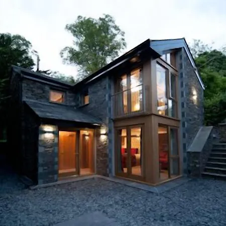 Εξοχικό σπίτι Cedar Manor *