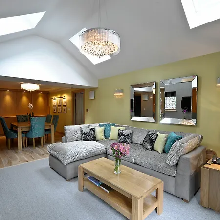 Εξοχικό σπίτι Cedar Manor Windermere