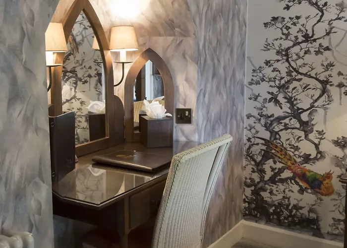 منزل ريفي Cedar Manor ويندرمير