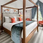 Venkovský dům Cedar Manor Windermere