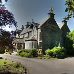 Cedar Manor Windermere
