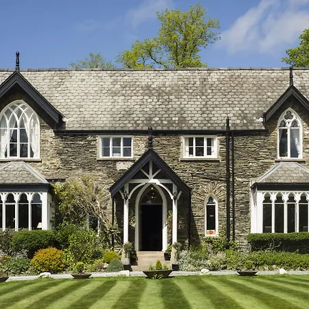 Cedar Manor Windermere