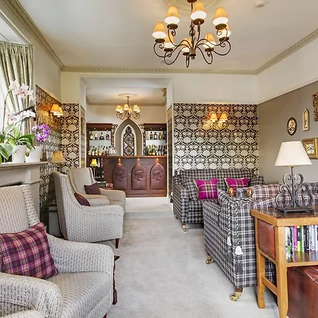 Cedar Manor منزل ريفي
