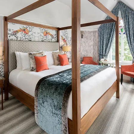 منزل ريفي Cedar Manor ويندرمير